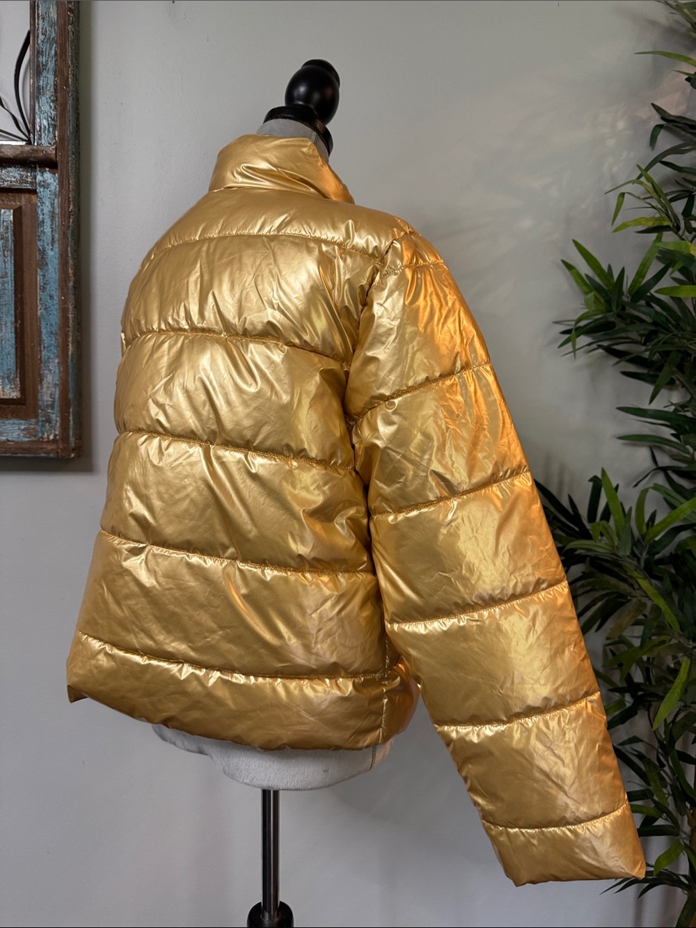 Time and Tru Metallic Gold Quilted Puffer Jacket NWT M - Picture 6 of 9